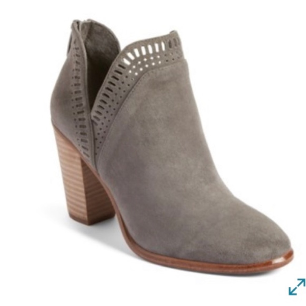 Vince Camuto gray split shaft suede bootie - Sz 8